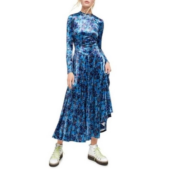 Free People Dresses & Skirts - Free People Heartland Floral Velvet Open Back Long Sleeve Maxi Dress Size Large